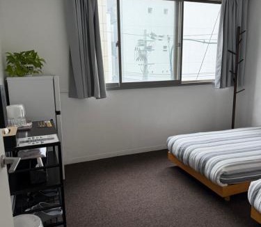 Minamisenba House | Sunnice hostel Central Shinsaibashi Walk to Dotonbori Easy Kyoto & Nara