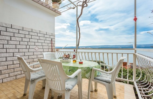 Stanici Apartment | Two bedroom apartment with terrace and sea view Stanići, Omiš (A-1028-a)