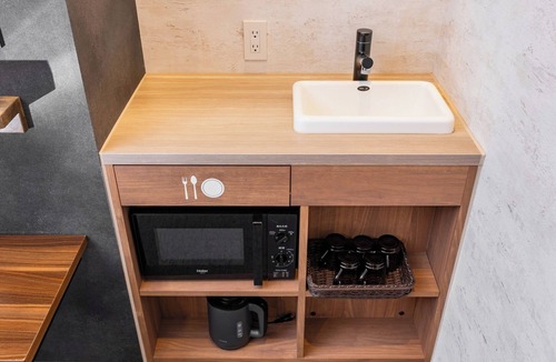Motomatchi Hotel | WellStay Namba 5person room - Wellstay Namba 9F 5 people room/Osaka Ōsaka