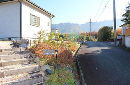 Tenri House | Yamanobenomichi teku teku