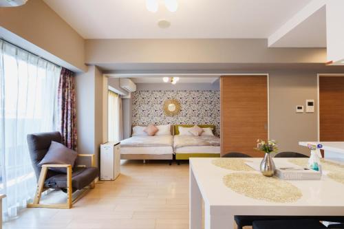 青葉邸 SORA 803 Near Dotonbori 3LDK Premium Tower Residence