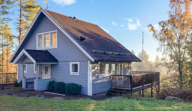 1 bedroom amazing home in överlida