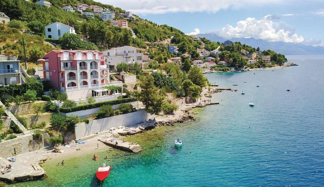 2 bedroom awesome apartment in Stanici