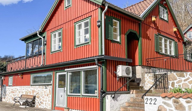 2 person holiday home in BÅSTAD