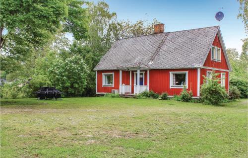 4 Bedroom Nice Home In Sölvesborg in Solvesborg