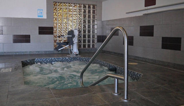 4 Sleek Retreats Near Denver Tech, Shops, Breweries & Adventure Spots