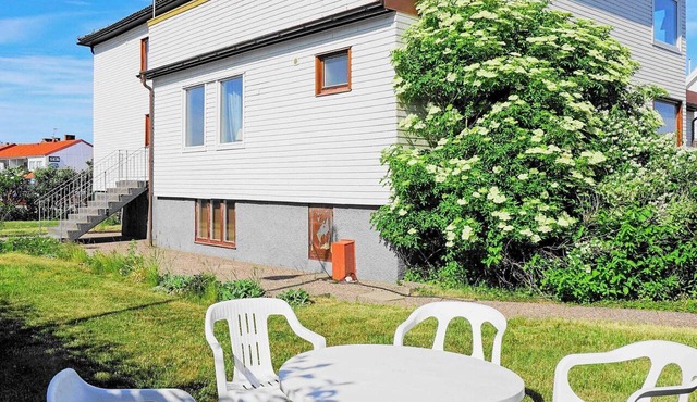 4 star holiday home in Skärhamn
