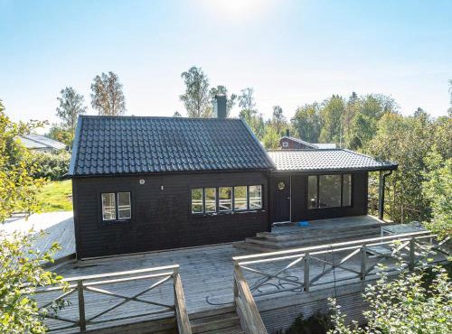 4 star holiday home in Trollhättan