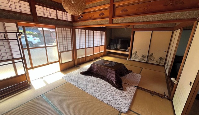 A whole house for rent A retrostyle house from the Showa era/Tsu Mie