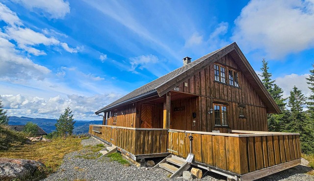 Awesome home in Eggedal with sauna in Eggedal