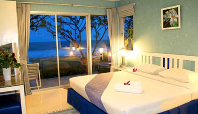 Blue Sky Resort in Phetchaburi