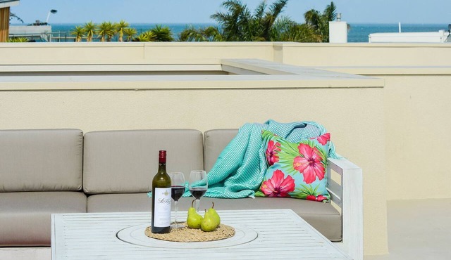 BOUTIQUE STAYS - Hampton Lookout in Hampton