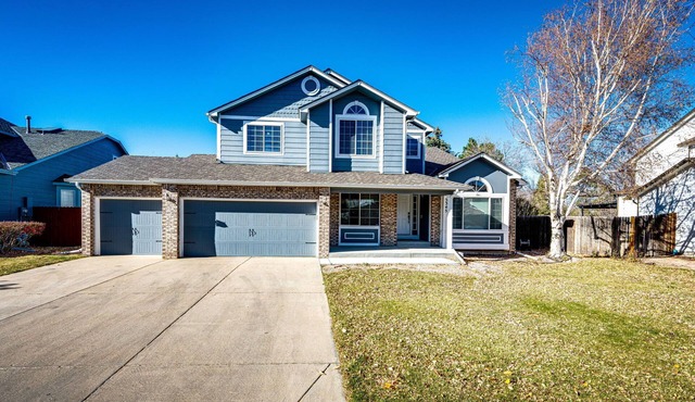 Bright & Spacious 5BR/4BA Home in Centennial in Centennial