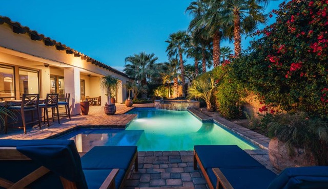 Casa Serena by AvantStay Private 8BR Escape w Gorgeous Pool Spa Fire Pit