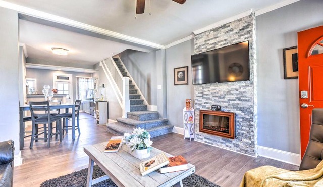 Charming Baltimore Home with Deck and Fire Pit! in Baltimore