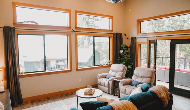 Charming Sequim Bay Hideaway-with EV Charging Station! in Sequim