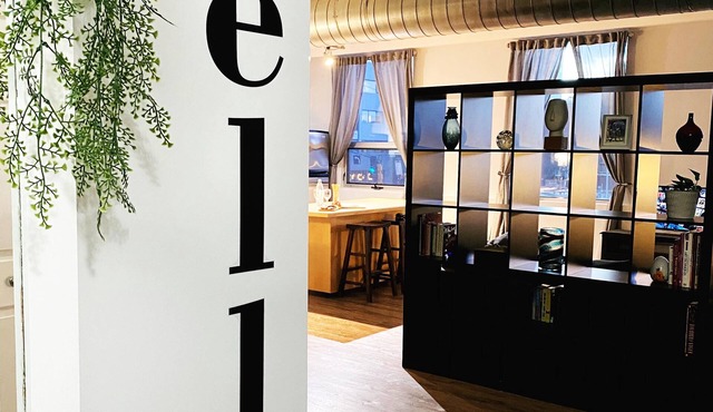 Chic 2-bedroom Urban Loft Condo Near Rogers Place Ice District Downtown Edmonton in Edmonton