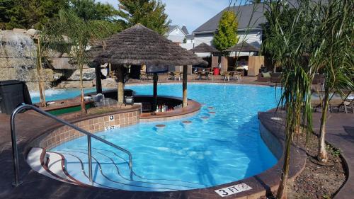Commodore Resort in Put-in-Bay