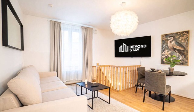 Convenient Duplex in Gothenburg Privacy & Comfort