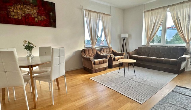 Cozy 2 Rooms Apartment