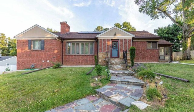 Cozy 3BR Suite w/Private Entry Mins to DC & UMD