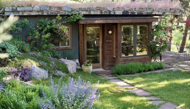 Cozy Cabin Near Boulder with Wildlife and WiFi in Boulder