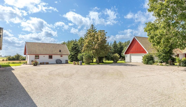 Cozy home in Lund with kitchen in Lund