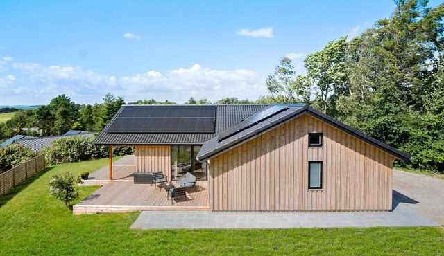 Cozy home in Millinge with sauna in Millinge