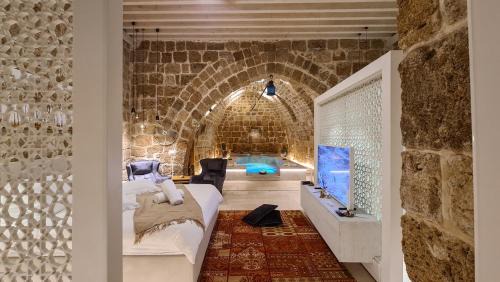 Dalaa in Acre