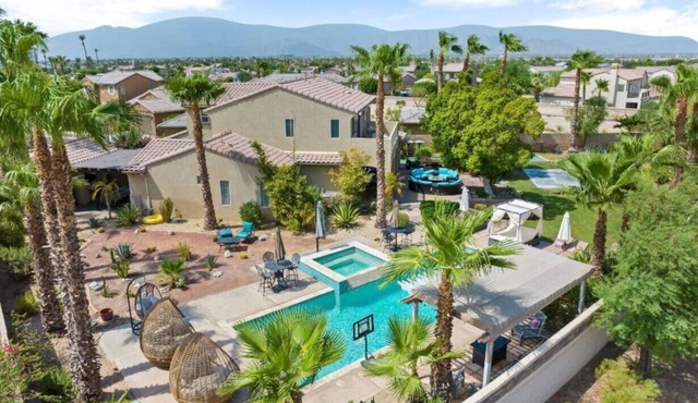Desert Oasis in Palm Springs/Indio, California