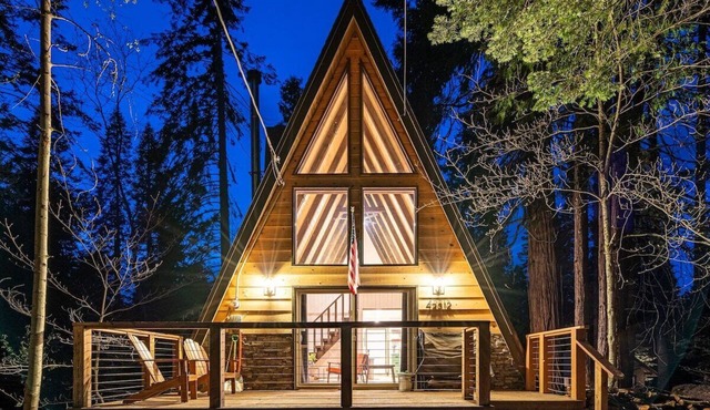 Dogwood Peak ~ Mid-Century A-Frame with AC + Style