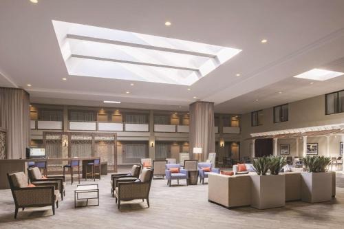 DoubleTree by Hilton Hotel Laurel in Laurel