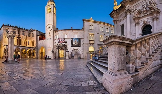 Dubrovnik Sweet House - Deluxe Double Room with Terrace (SOBA 1)