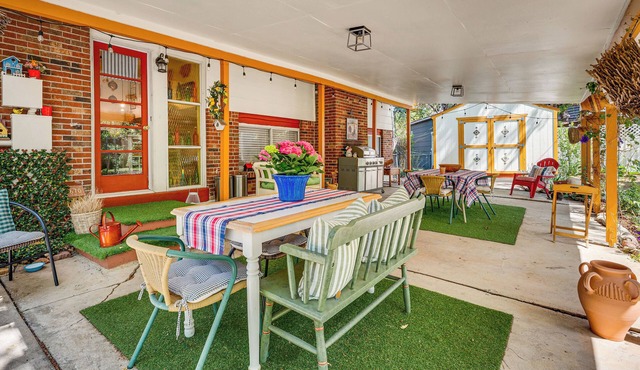 Eclectic Multi-Level Charmer! 2 Mi to CU Boulder in Boulder