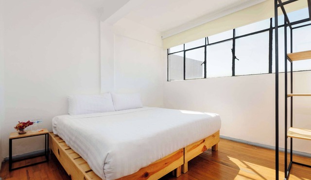 Edificio Aurora | A Historic Downtown Apartment in Centro