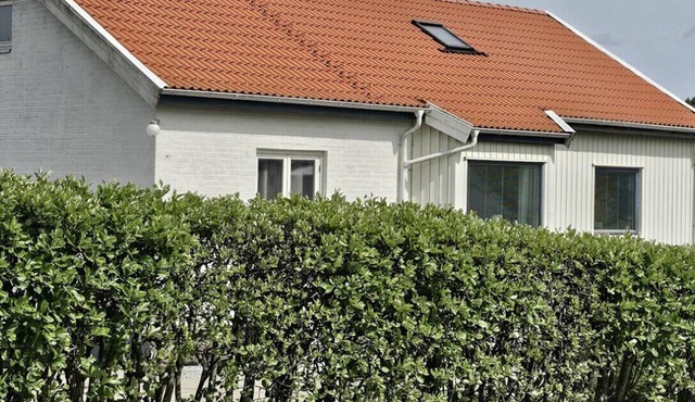 Functional Apartment on Two Levels in Skärhamn | SE09175
