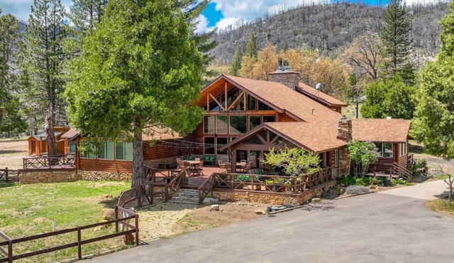 Gorgeous North Fork Cabin Near Bass Lake! in North Fork