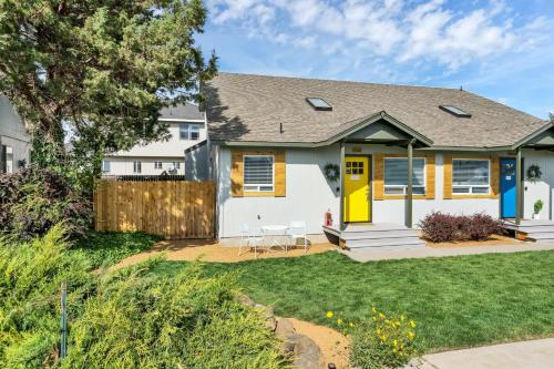Hello Mellow Yellow in Bend