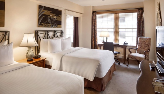 Hotel Lombardy