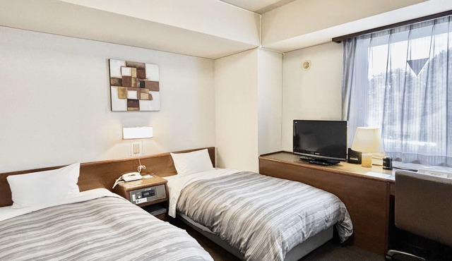 Hotel Route-Inn Ueda - Route 18