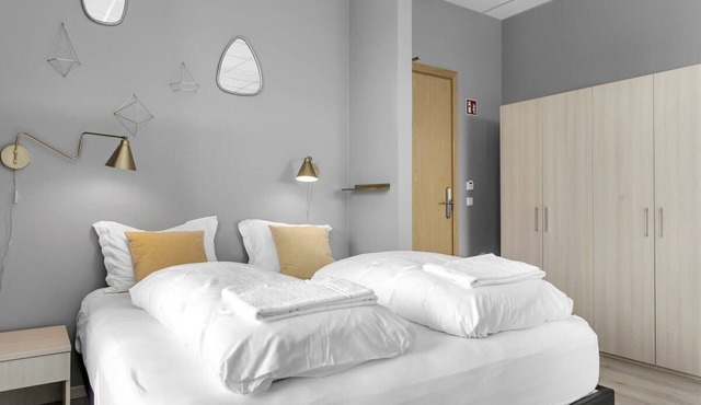 Icelandic Apartments - Beautiful Superior Studio
