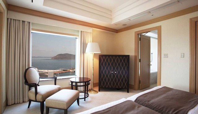 JR Hotel Clement Takamatsu