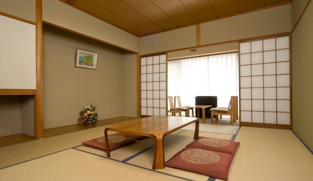 Kasuga No Mori