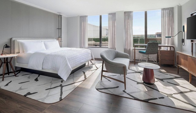 Le Meridien Washington, D.C., The Madison