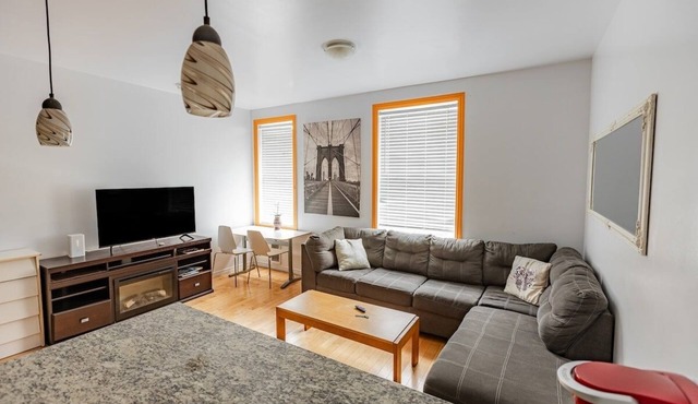 Lovely Apt Downtown Ottawa 34D