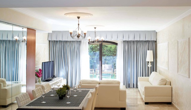 Luxurious Duplex Garden Parking in David Village in Jerusalem