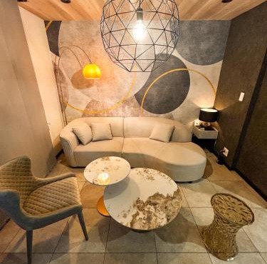 Luxury modern 3LDK in central Tokyo 5 min to Metro