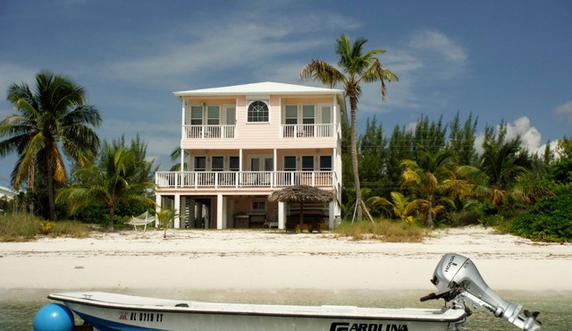 Luxury Oceanfront with HOT TUB - BOAT, kayaks, paddleboards included -PARADISE! in Marsh Harbour