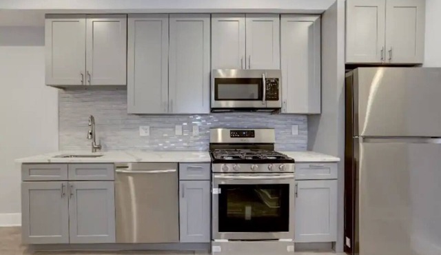 Modern 1-BR/1-BA near Capitol Hill - U3