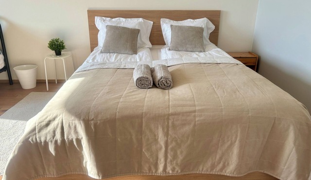 Modern new studio with private parking, near metro in Helsinki